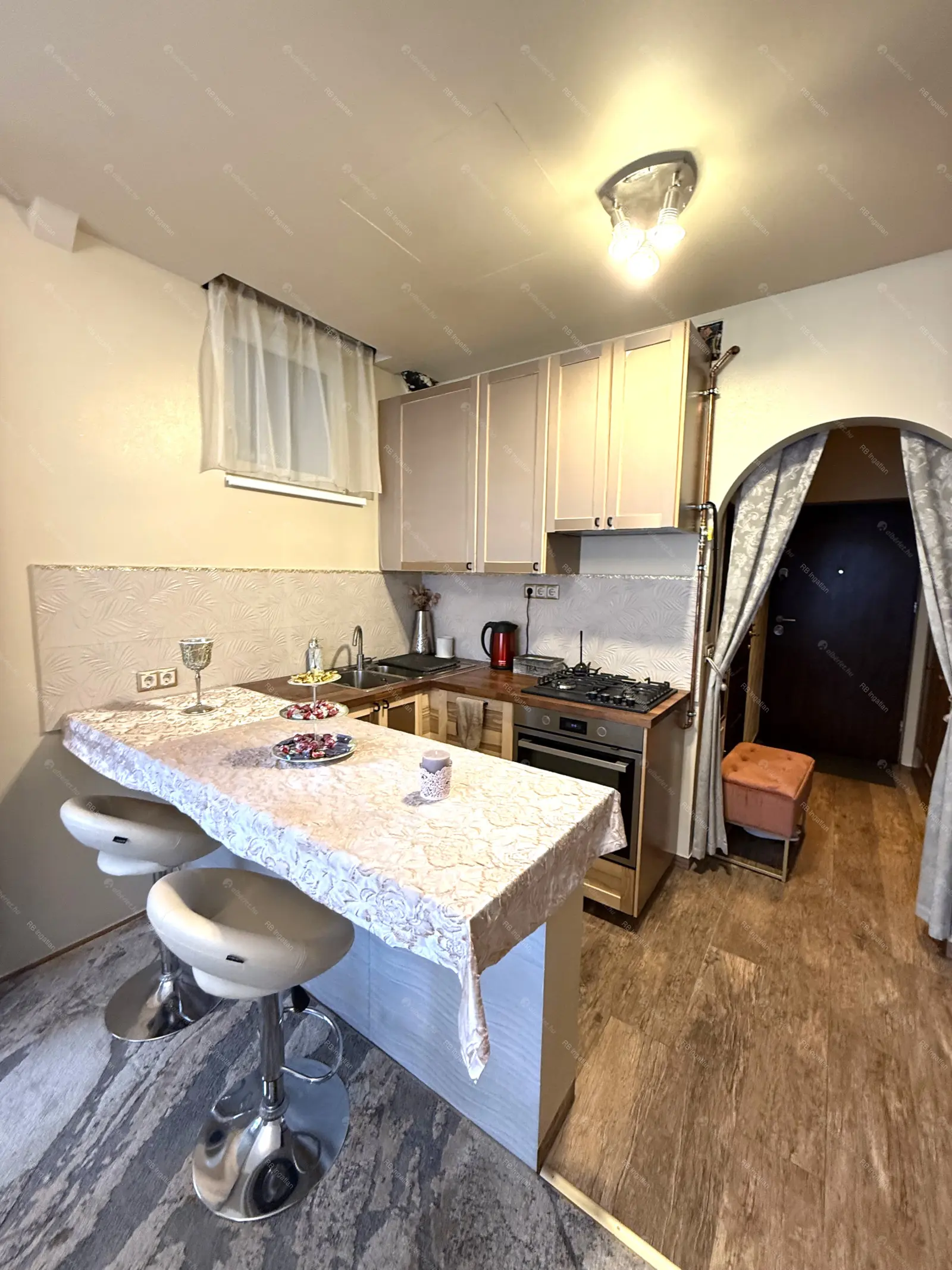 Kiadó albérlet 250000 Ft/hó áron: Budapest, III. kerület  Vályog utca. Mérete: 41 nm, 2 szobás | Alberlet.hu - 6647278