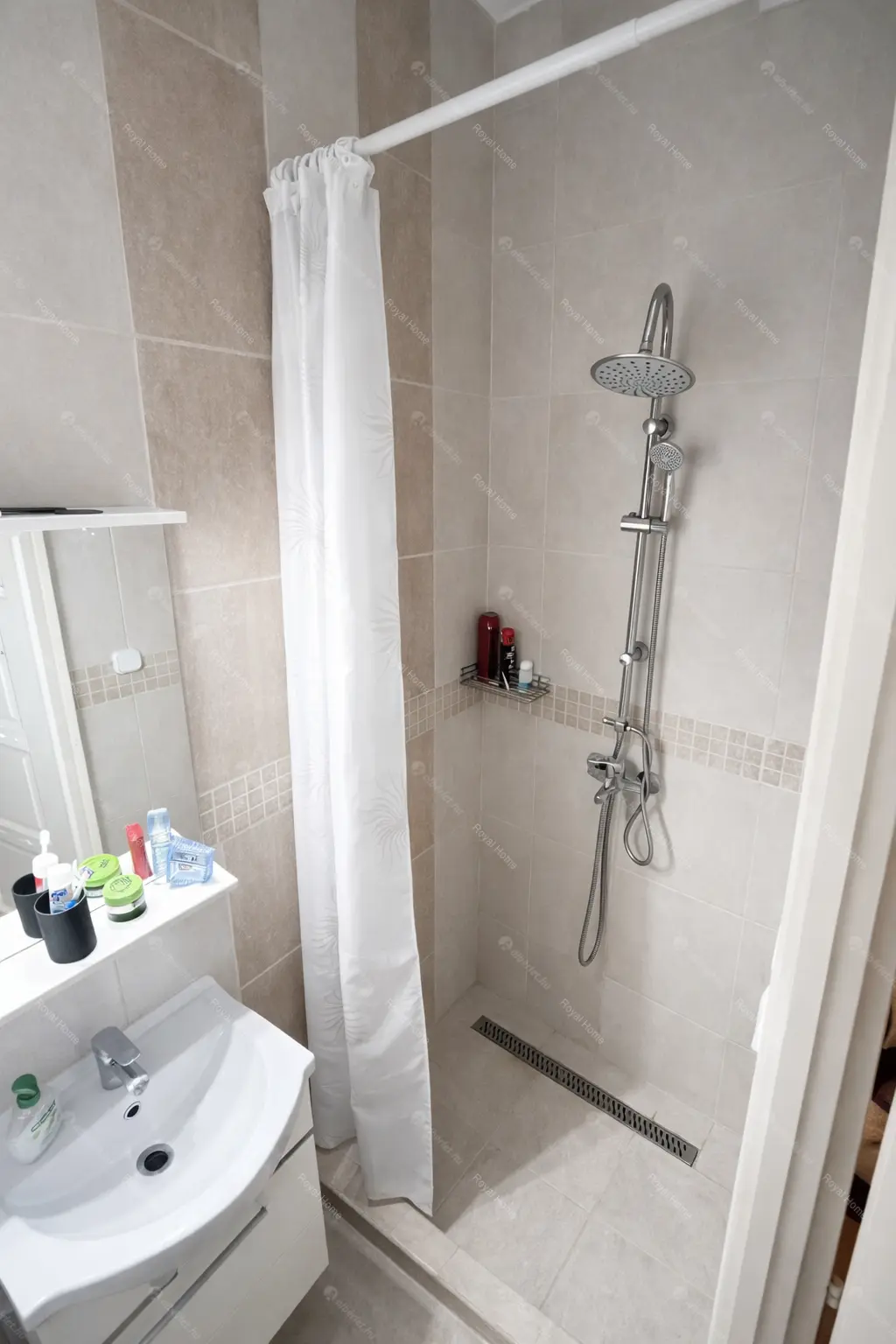 Kiadó albérlet 190000 Ft/hó áron: Budapest, III. kerület  Váradi utca. Mérete: 34 nm, 1 szobás | Alberlet.hu - 6667083