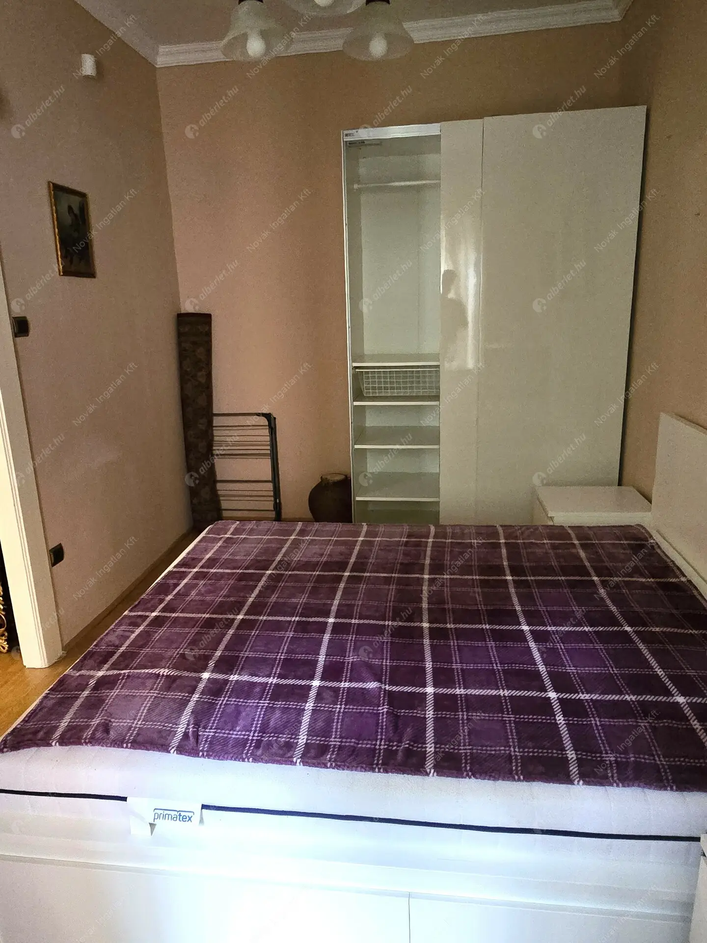 Kiadó albérlet 260000 Ft/hó áron: Budapest, III. kerület  Végvár utca. Mérete: 56 nm, 2 szobás | Alberlet.hu - 6543968