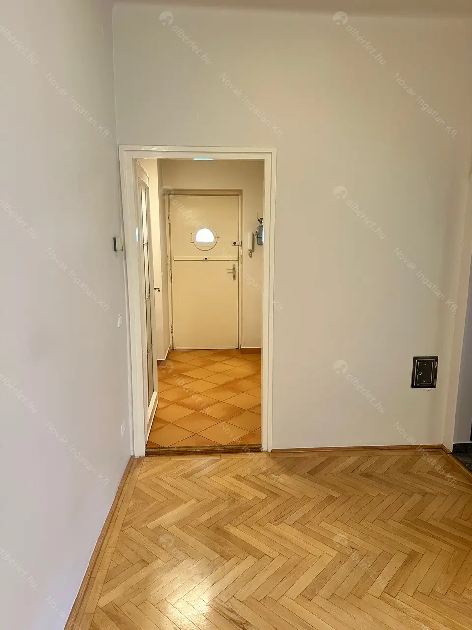 Kiadó albérlet 240000 Ft/hó áron: Budapest, III. kerület  Verőfény utca. Mérete: 52 nm, 1 szobás | Alberlet.hu - 6579494