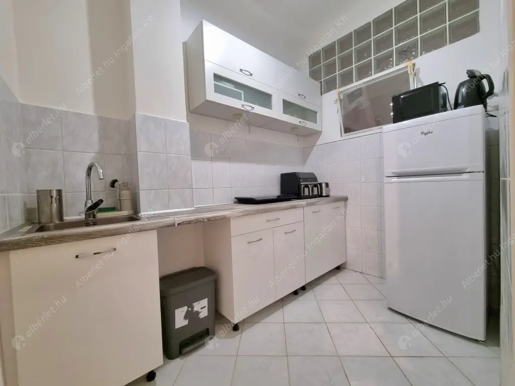 Kiadó albérlet 240000 Ft/hó áron: Budapest, III. kerület  Zápor utca. Mérete: 53 nm, 2 szobás | Alberlet.hu - 6562202