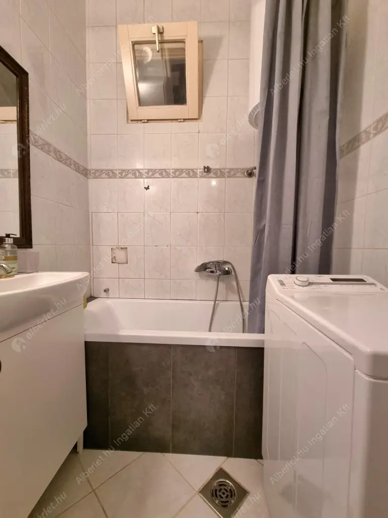 Kiadó albérlet 219000 Ft/hó áron: Budapest, III. kerület  Zápor utca. Mérete: 53 nm, 2 szobás | Alberlet.hu - 6615329