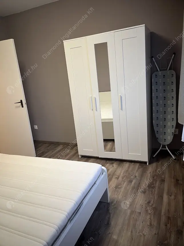 Kiadó albérlet 250000 Ft/hó áron: Budapest, III. kerület  Zemplén Győző utca. Mérete: 51 nm, 2 szobás | Alberlet.hu - 6634948