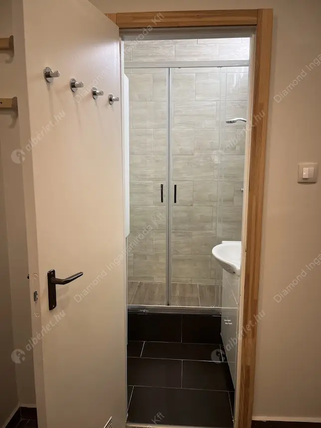 Kiadó albérlet 250000 Ft/hó áron: Budapest, III. kerület  Zemplén Győző utca. Mérete: 51 nm, 2 szobás | Alberlet.hu - 6634950