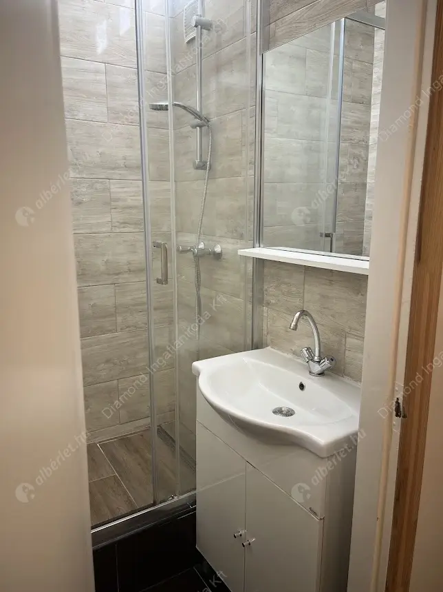 Kiadó albérlet 250000 Ft/hó áron: Budapest, III. kerület  Zemplén Győző utca. Mérete: 51 nm, 2 szobás | Alberlet.hu - 6634951