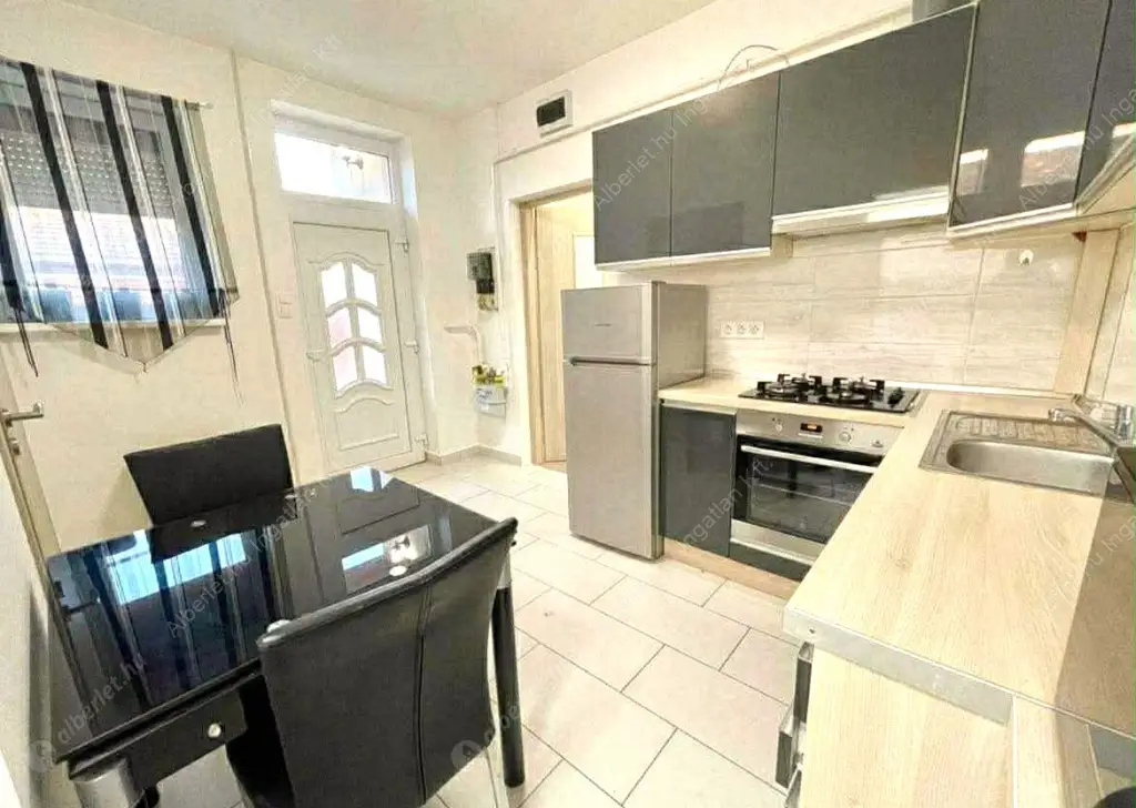 Kiadó albérlet 200000 Ft/hó áron: Budapest, IV. kerület  Ankara utca. Mérete: 49 nm, 1 szobás | Alberlet.hu - 6630606