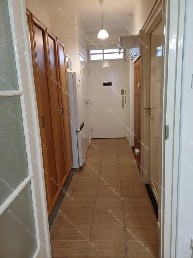 Kiadó albérlet 185000 Ft/hó áron: Budapest, IV. kerület  Árpád út. Mérete: 39 nm, 1 szobás | Alberlet.hu - 6648560