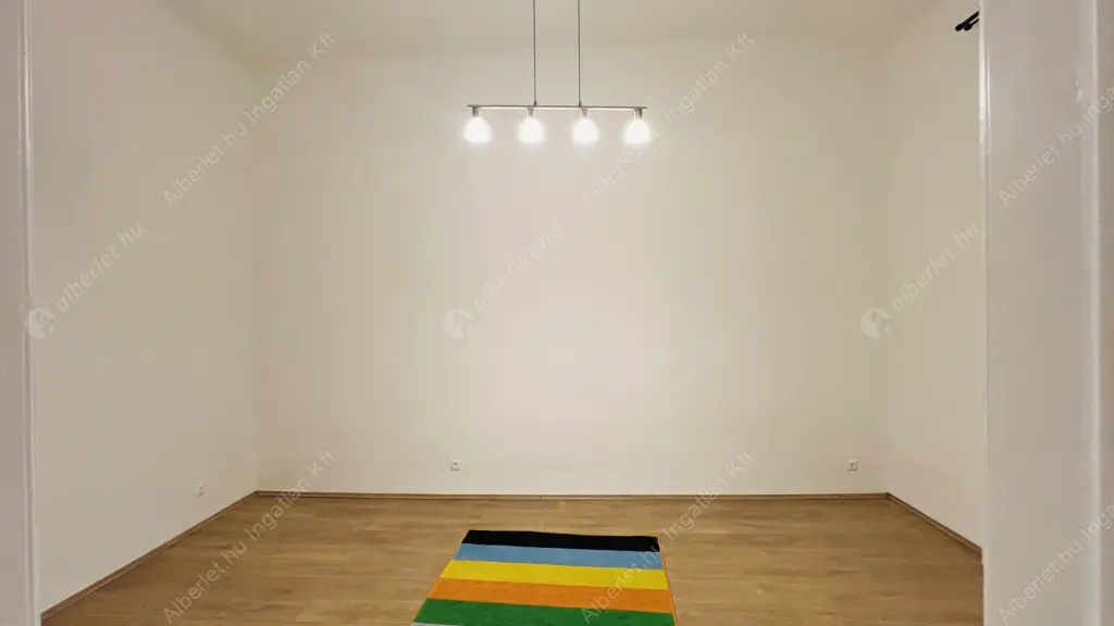 Kiadó albérlet 300000 Ft/hó áron: Budapest, IV. kerület  Árpád út. Mérete: 57 nm, 2 szobás | Alberlet.hu - 6604756