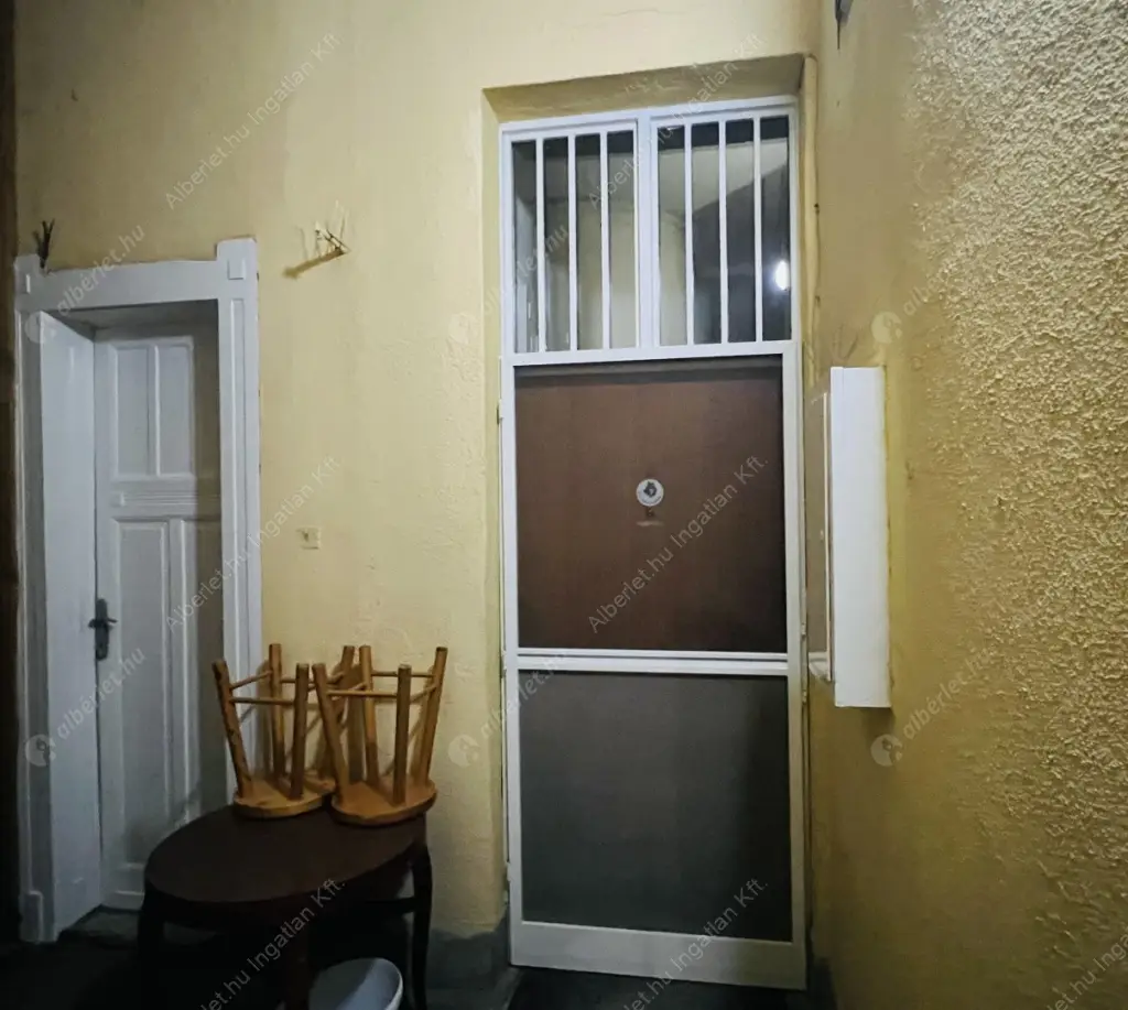 Kiadó albérlet 300000 Ft/hó áron: Budapest, IV. kerület  Árpád út. Mérete: 57 nm, 2 szobás | Alberlet.hu - 6604761