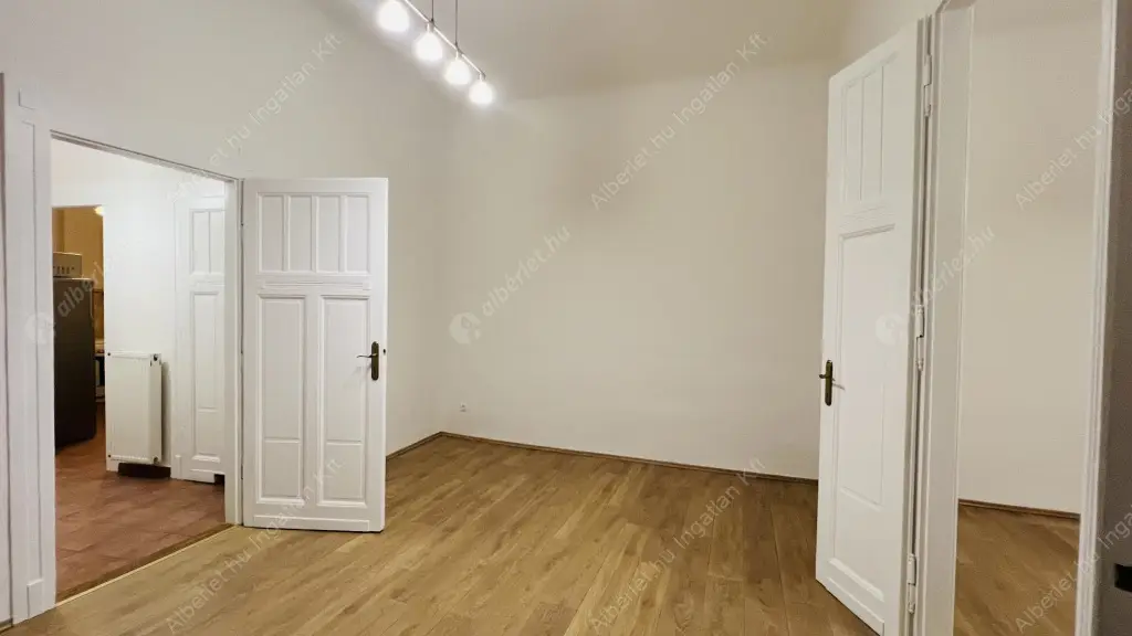 Kiadó albérlet 300000 Ft/hó áron: Budapest, IV. kerület  Árpád út. Mérete: 57 nm, 2 szobás | Alberlet.hu - 6614568