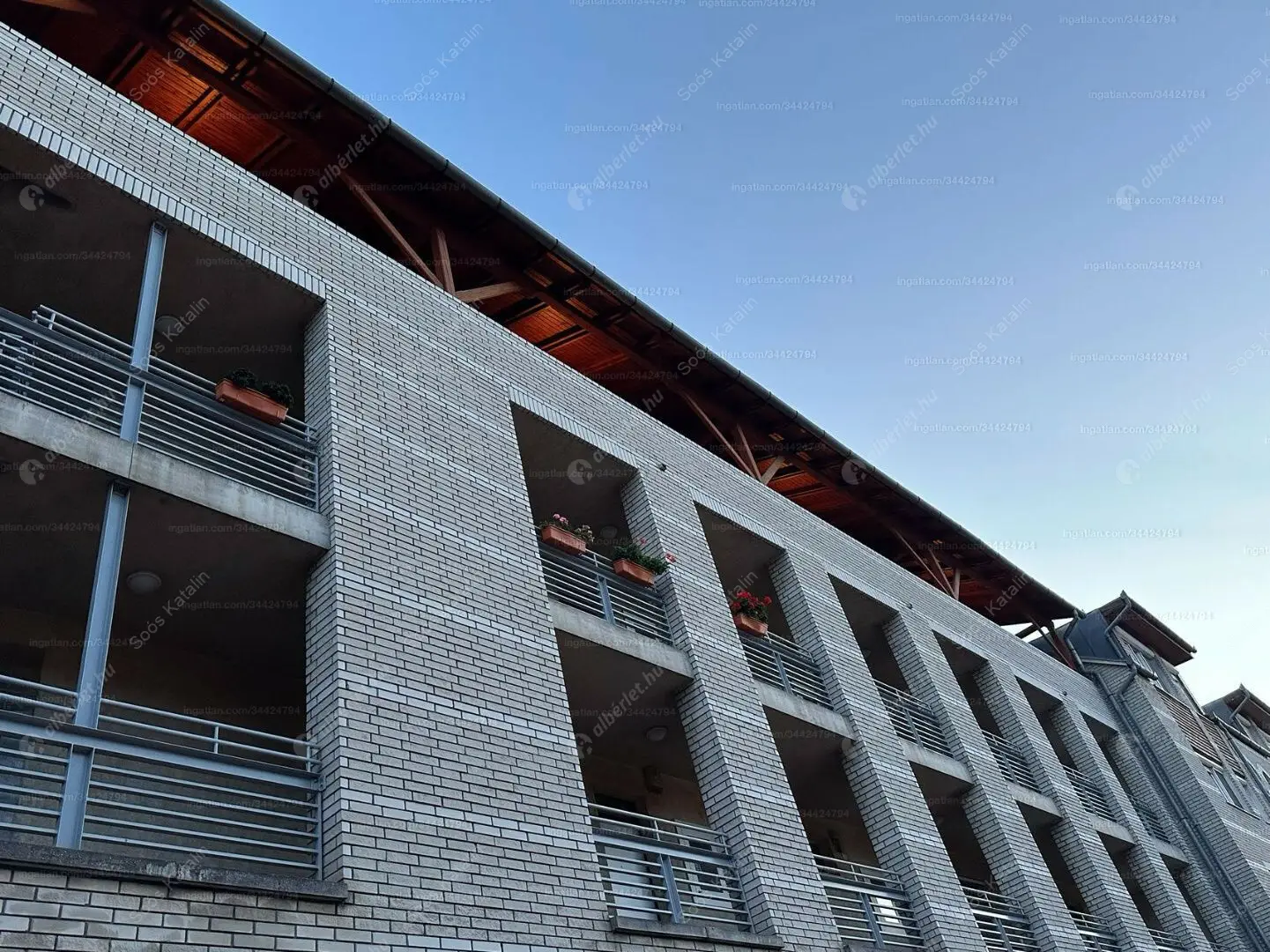 Kiadó albérlet 450000 Ft/hó áron: Budapest, IV. kerület  Árpád út. Mérete: 99 nm, 4 szobás | Alberlet.hu - 6597783