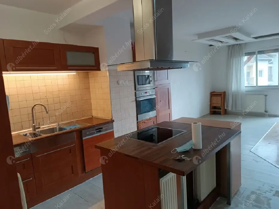 Kiadó albérlet 450000 Ft/hó áron: Budapest, IV. kerület  Árpád út. Mérete: 99 nm, 4 szobás | Alberlet.hu - 6597803