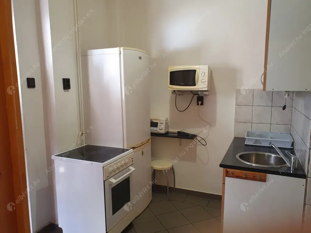 Kiadó albérlet 160000 Ft/hó áron: Budapest, IV. kerület  Aschner Lipót tér. Mérete: 35 nm, 1 szobás | Alberlet.hu - 6583795