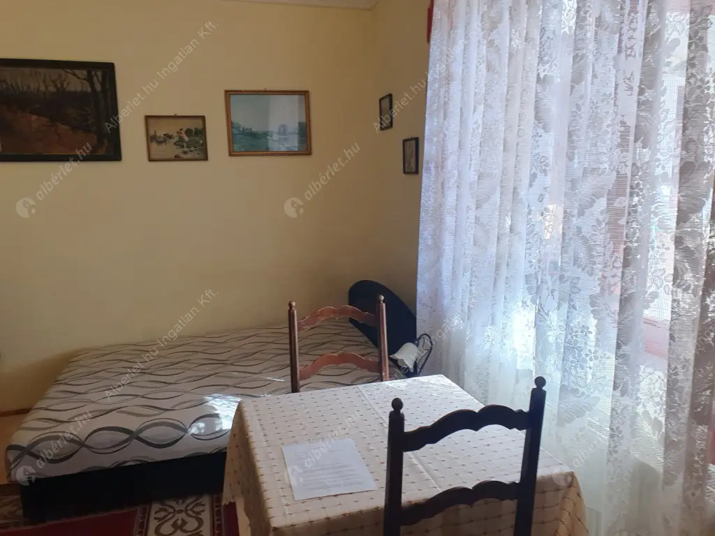 Kiadó albérlet 160000 Ft/hó áron: Budapest, IV. kerület  Aschner Lipót tér. Mérete: 35 nm, 1 szobás | Alberlet.hu - 6583796