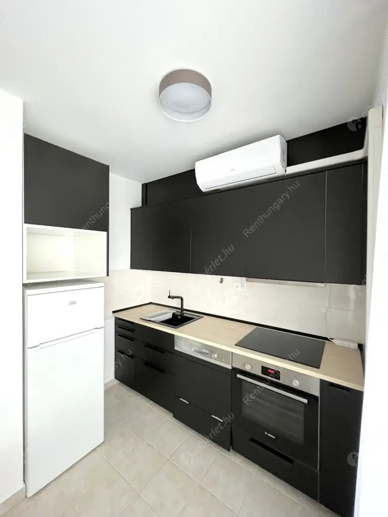 Kiadó albérlet 220000 Ft/hó áron: Budapest, IV. kerület  Attila utca. Mérete: 30 nm, 1 szobás | Alberlet.hu - 6601764