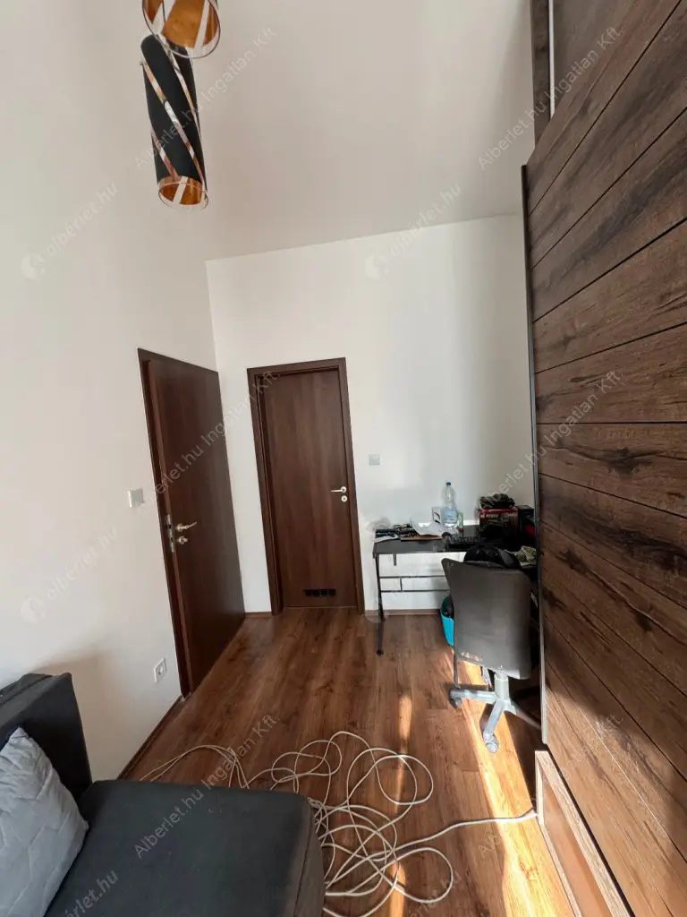Kiadó albérlet 240000000 Ft/hó áron: Budapest, IV. kerület  Attila utca. Mérete: 50 nm, 1 szobás | Alberlet.hu - 6582708