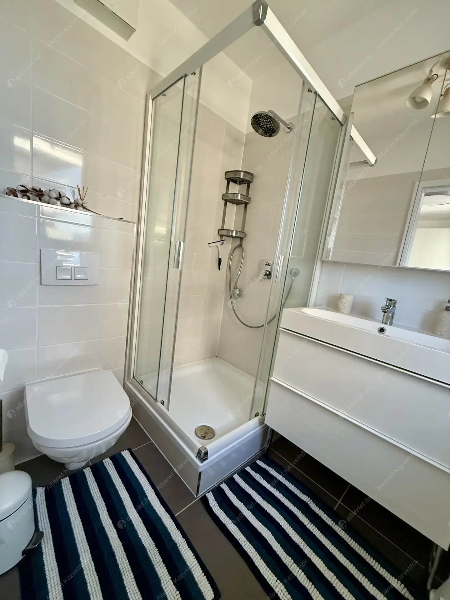 Kiadó albérlet 495000 Ft/hó áron: Budapest, IV. kerület  Attila utca. Mérete: 84 nm, 3 szobás | Alberlet.hu - 6543449