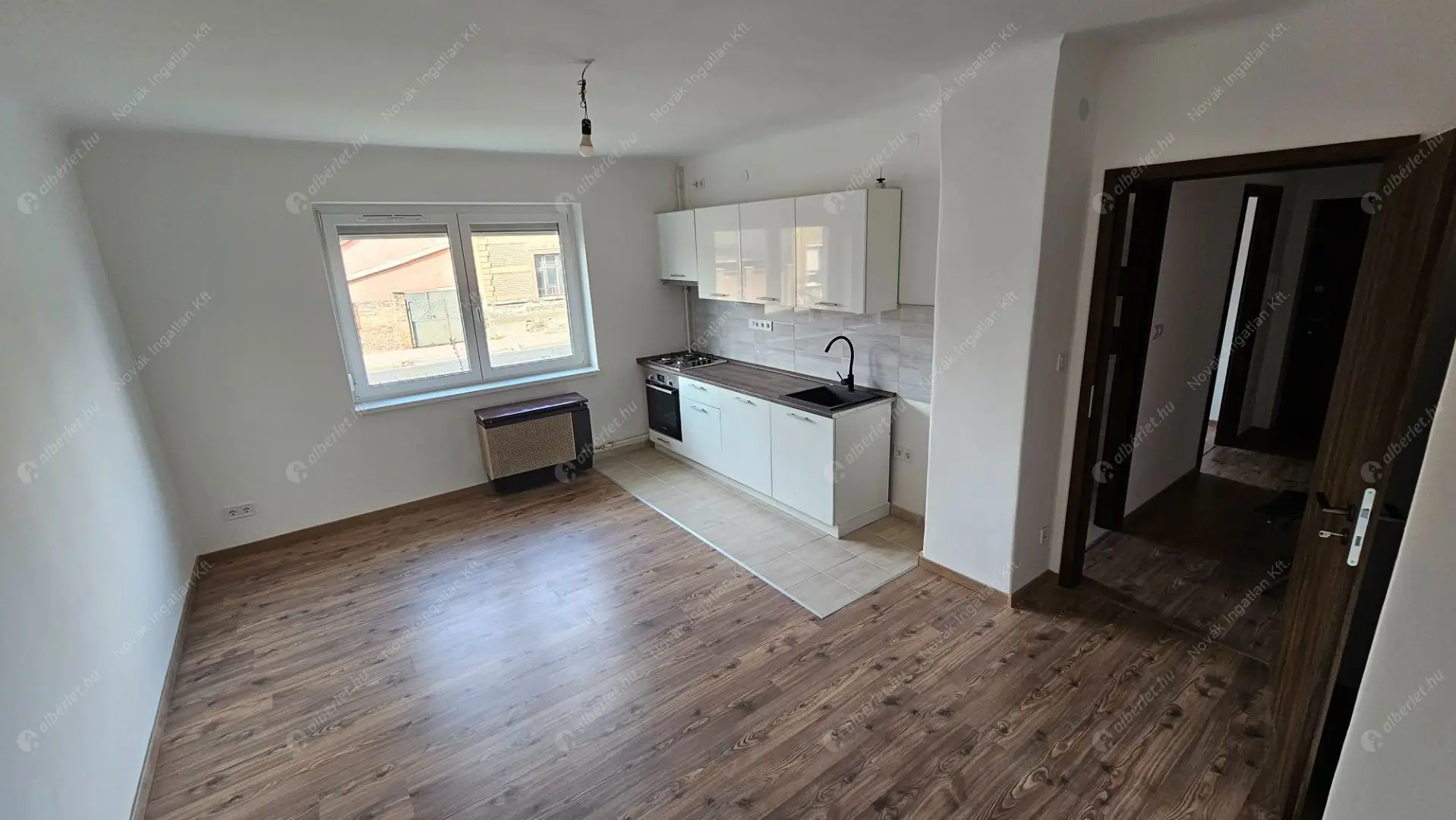 Kiadó albérlet 190000 Ft/hó áron: Budapest, IV. kerület  Baross utca. Mérete: 40 nm, 1 szobás | Alberlet.hu - 6596876