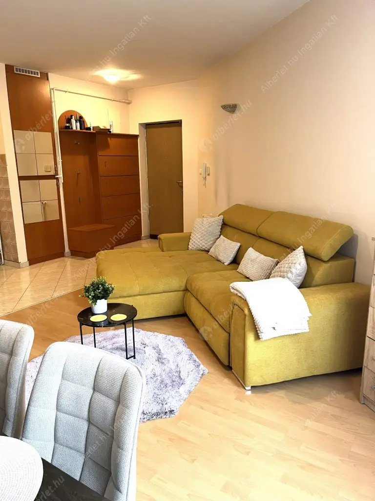 Kiadó albérlet 230000 Ft/hó áron: Budapest, IV. kerület  Csíksomlyó utca. Mérete: 48 nm, 1 szobás | Alberlet.hu - 6583046