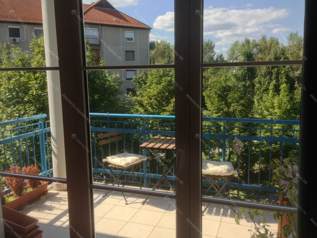 Kiadó albérlet 195000 Ft/hó áron: Budapest, IV. kerület  Hargita utca. Mérete: 38 nm, 1 szobás | Alberlet.hu - 6702915