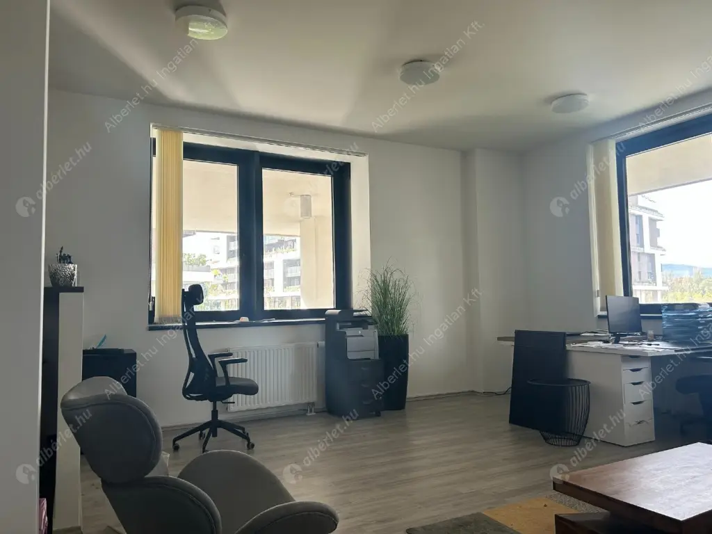 Kiadó albérlet 300000 Ft/hó áron: Budapest, IV. kerület  József Attila utca. Mérete: 60 nm, 2 szobás | Alberlet.hu - 6524911