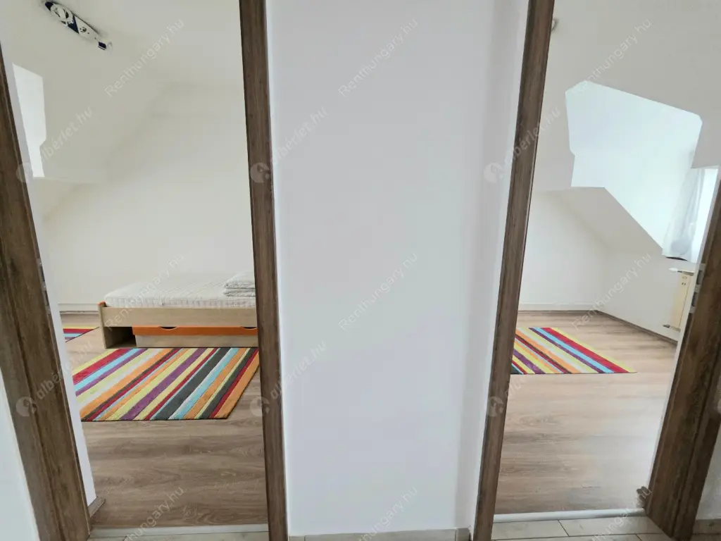 Kiadó albérlet 270000 Ft/hó áron: Budapest, IV. kerület  József Attila utca. Mérete: 64 nm, 1 szobás | Alberlet.hu - 6617312