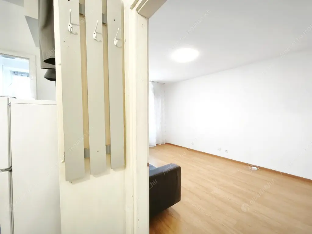 Kiadó albérlet 180000 Ft/hó áron: Budapest, IV. kerület  Kassai utca. Mérete: 35 nm, 1 szobás | Alberlet.hu - 6584267