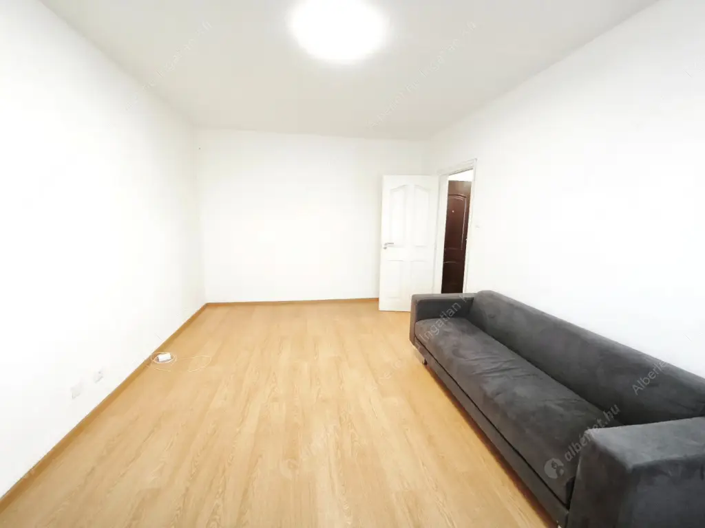 Kiadó albérlet 180000 Ft/hó áron: Budapest, IV. kerület  Kassai utca. Mérete: 35 nm, 1 szobás | Alberlet.hu - 6584271