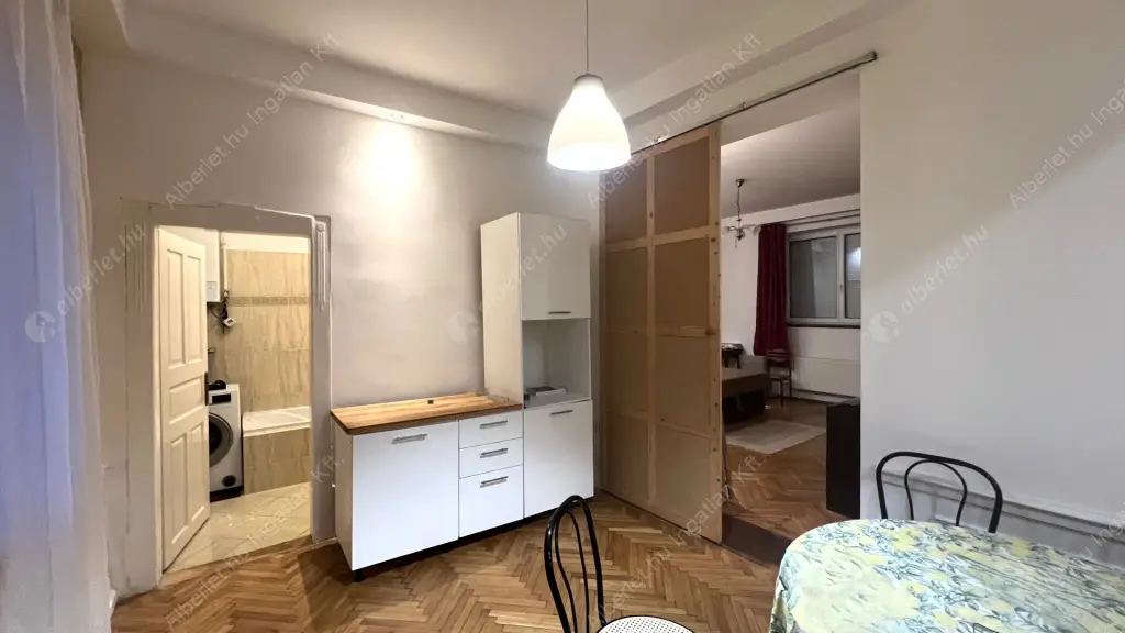 Kiadó albérlet 350000 Ft/hó áron: Budapest, IV. kerület  Lánglet Waldemár utca. Mérete: 98 nm, 3 szobás | Alberlet.hu - 6591795