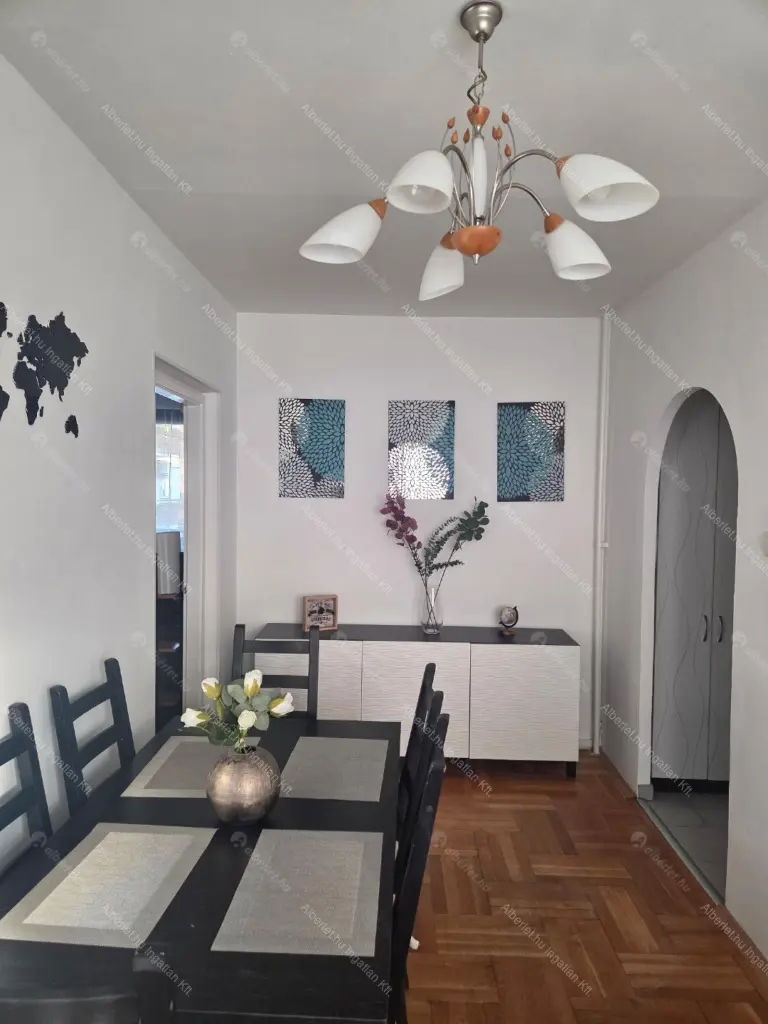 Kiadó albérlet 289000 Ft/hó áron: Budapest, IV. kerület  Liszt Ferenc utca. Mérete: 63 nm, 1 szobás | Alberlet.hu - 6673944