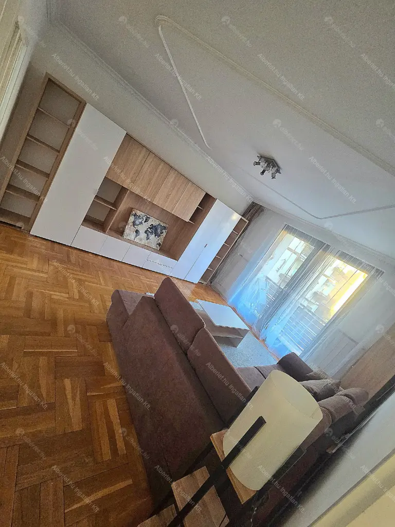 Kiadó albérlet 289000 Ft/hó áron: Budapest, IV. kerület  Liszt Ferenc utca. Mérete: 63 nm, 1 szobás | Alberlet.hu - 6673952