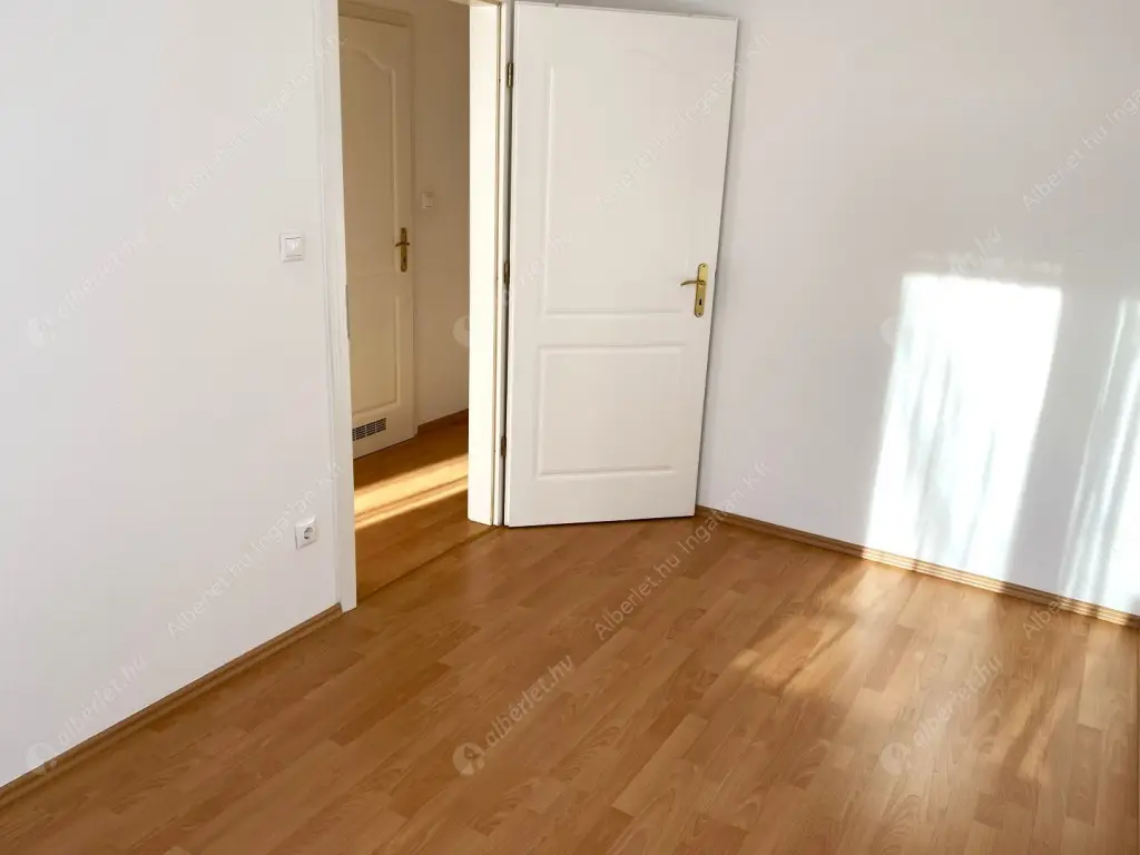 Kiadó albérlet 390000 Ft/hó áron: Budapest, IV. kerület  Malomvíz utca. Mérete: 73 nm, 2 szobás | Alberlet.hu - 6632992