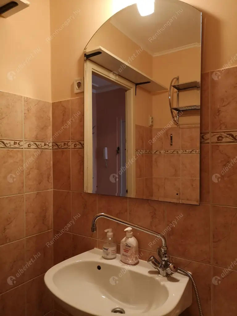 Kiadó albérlet 220000 Ft/hó áron: Budapest, IV. kerület  Munkásotthon utca. Mérete: 53 nm, 2 szobás | Alberlet.hu - 4726154