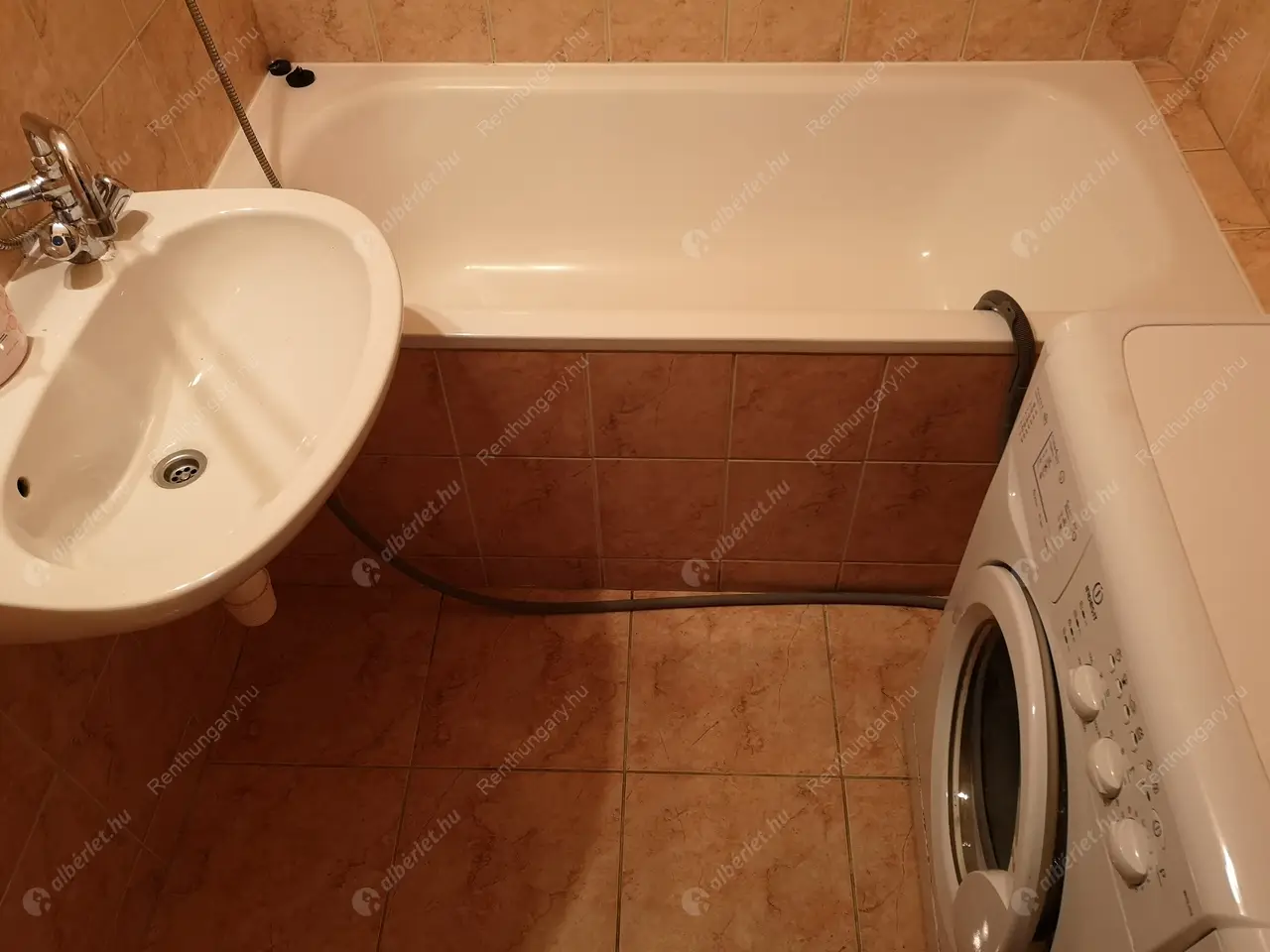 Kiadó albérlet 220000 Ft/hó áron: Budapest, IV. kerület  Munkásotthon utca. Mérete: 53 nm, 2 szobás | Alberlet.hu - 4726156