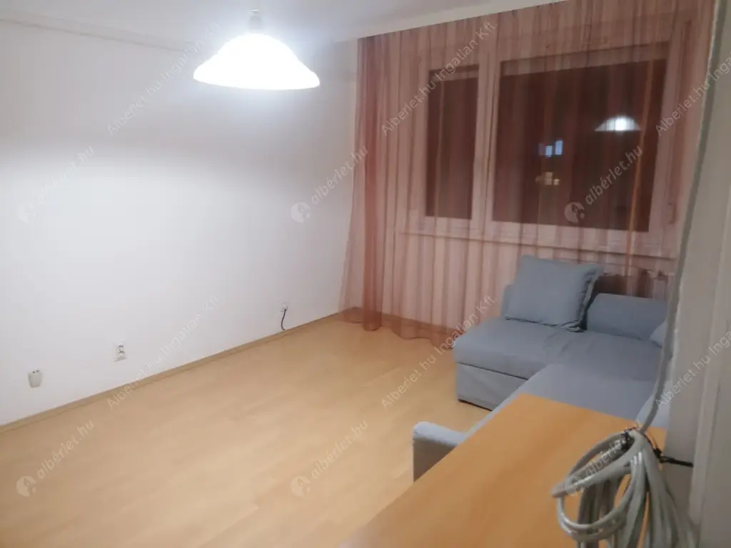 Kiadó albérlet 190000 Ft/hó áron: Budapest, IV. kerület  Petőfi  utca . Mérete: 35 nm, 1 szobás | Alberlet.hu - 6593542