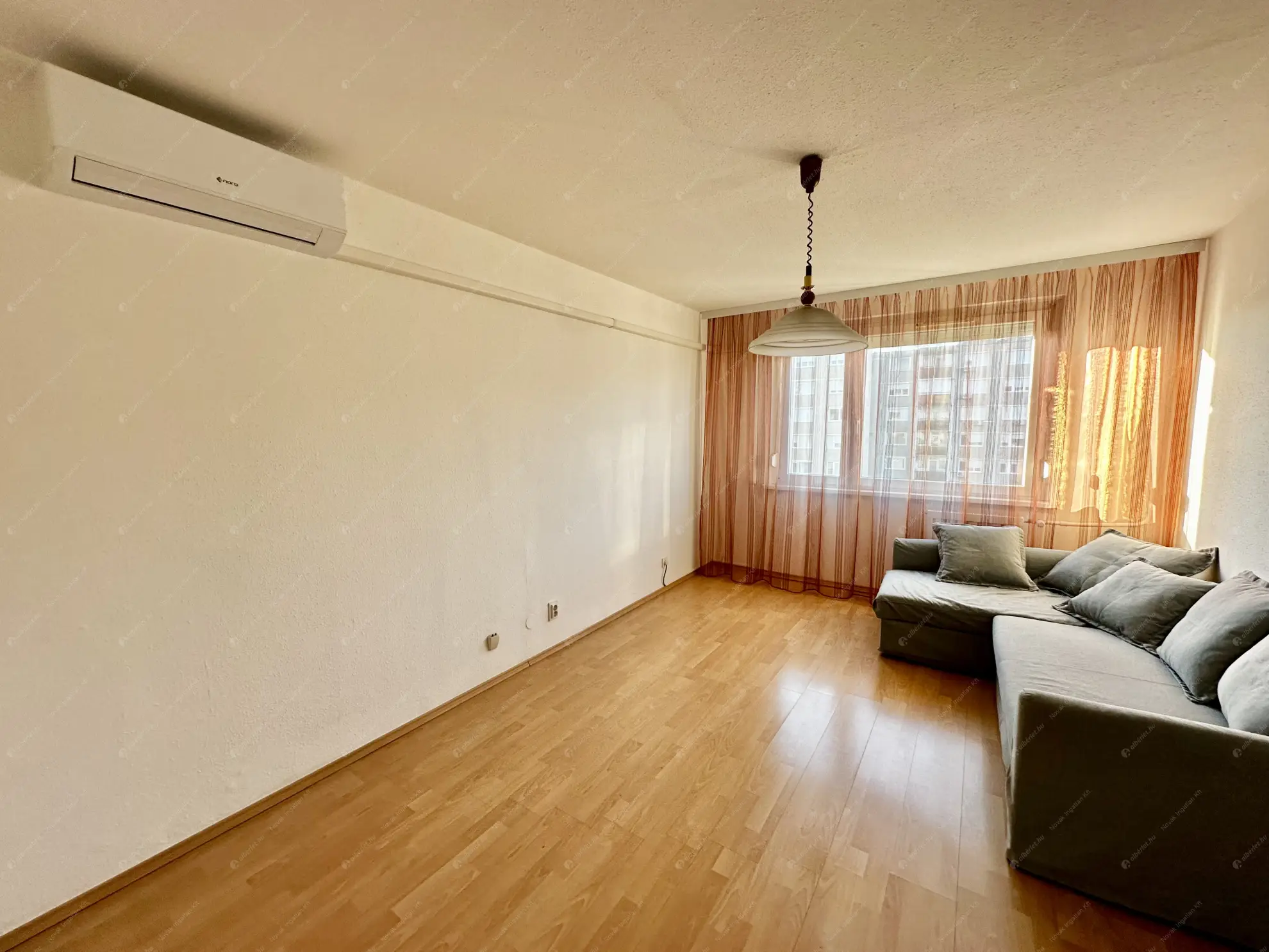 Kiadó albérlet 190000 Ft/hó áron: Budapest, IV. kerület  Petőfi utca. Mérete: 35 nm, 2 szobás | Alberlet.hu - 6594807