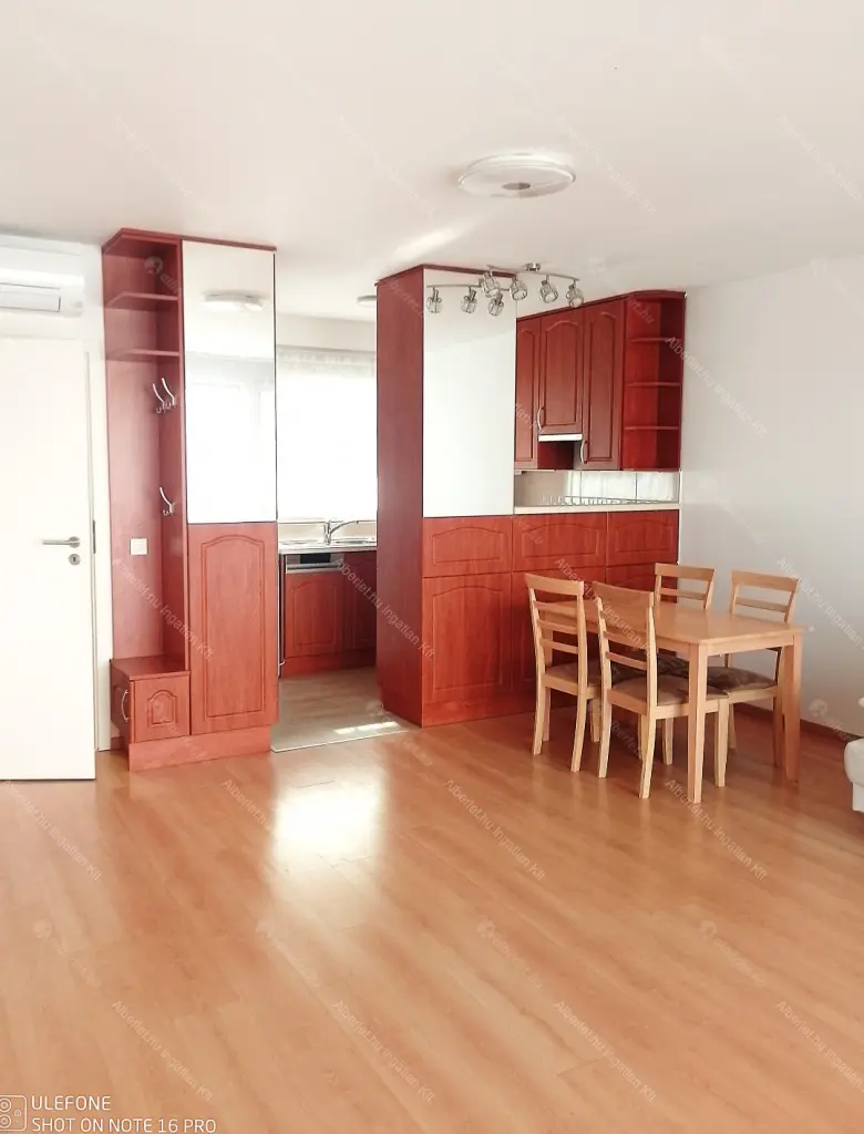 Kiadó albérlet 450000 Ft/hó áron: Budapest, IV. kerület  Petőfi utca. Mérete: 92 nm, 4 szobás | Alberlet.hu - 6675378