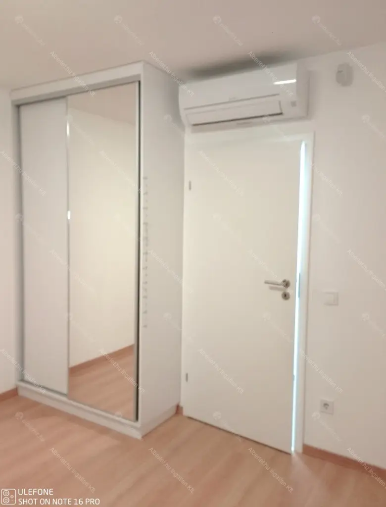 Kiadó albérlet 450000 Ft/hó áron: Budapest, IV. kerület  Petőfi utca. Mérete: 92 nm, 4 szobás | Alberlet.hu - 6675389