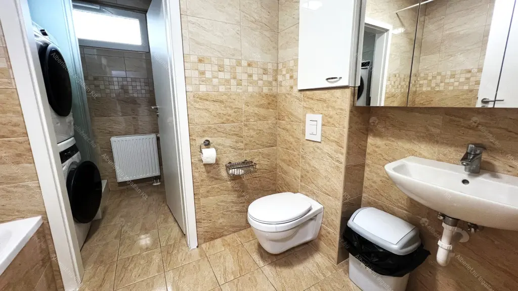 Kiadó albérlet 450000 Ft/hó áron: Budapest, IV. kerület  Petőfi utca. Mérete: 92 nm, 4 szobás | Alberlet.hu - 6676651