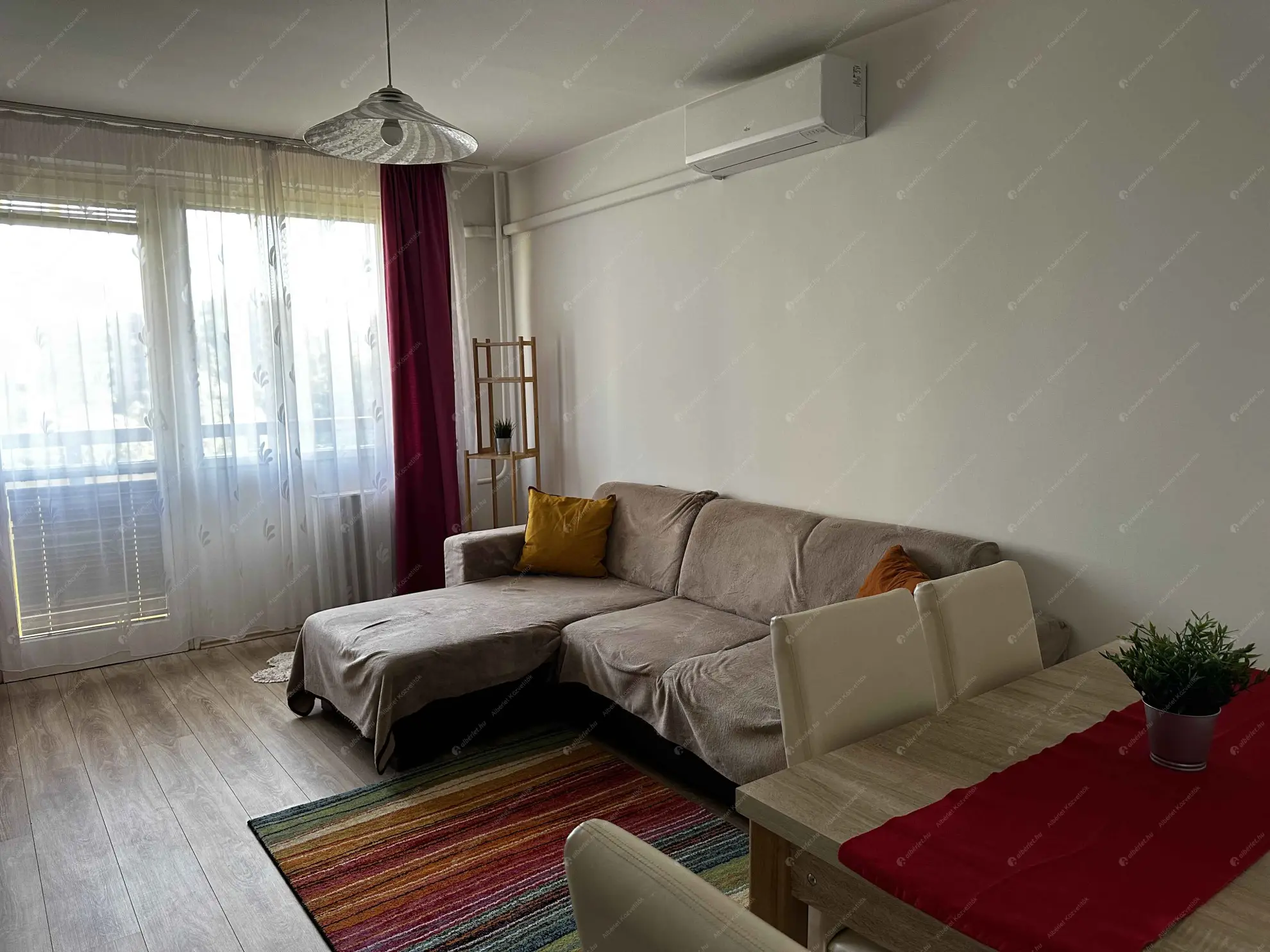 Kiadó albérlet 190000 Ft/hó áron: Budapest, IV. kerület  Rózsa utca. Mérete: 35 nm, 1 szobás | Alberlet.hu - 6625654