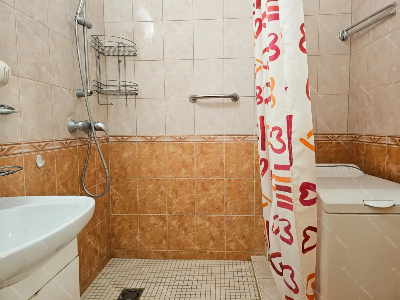 Kiadó albérlet 160000 Ft/hó áron: Budapest, IV. kerület  Székpatak utca. Mérete: 35 nm, 1 szobás | Alberlet.hu - 6654022