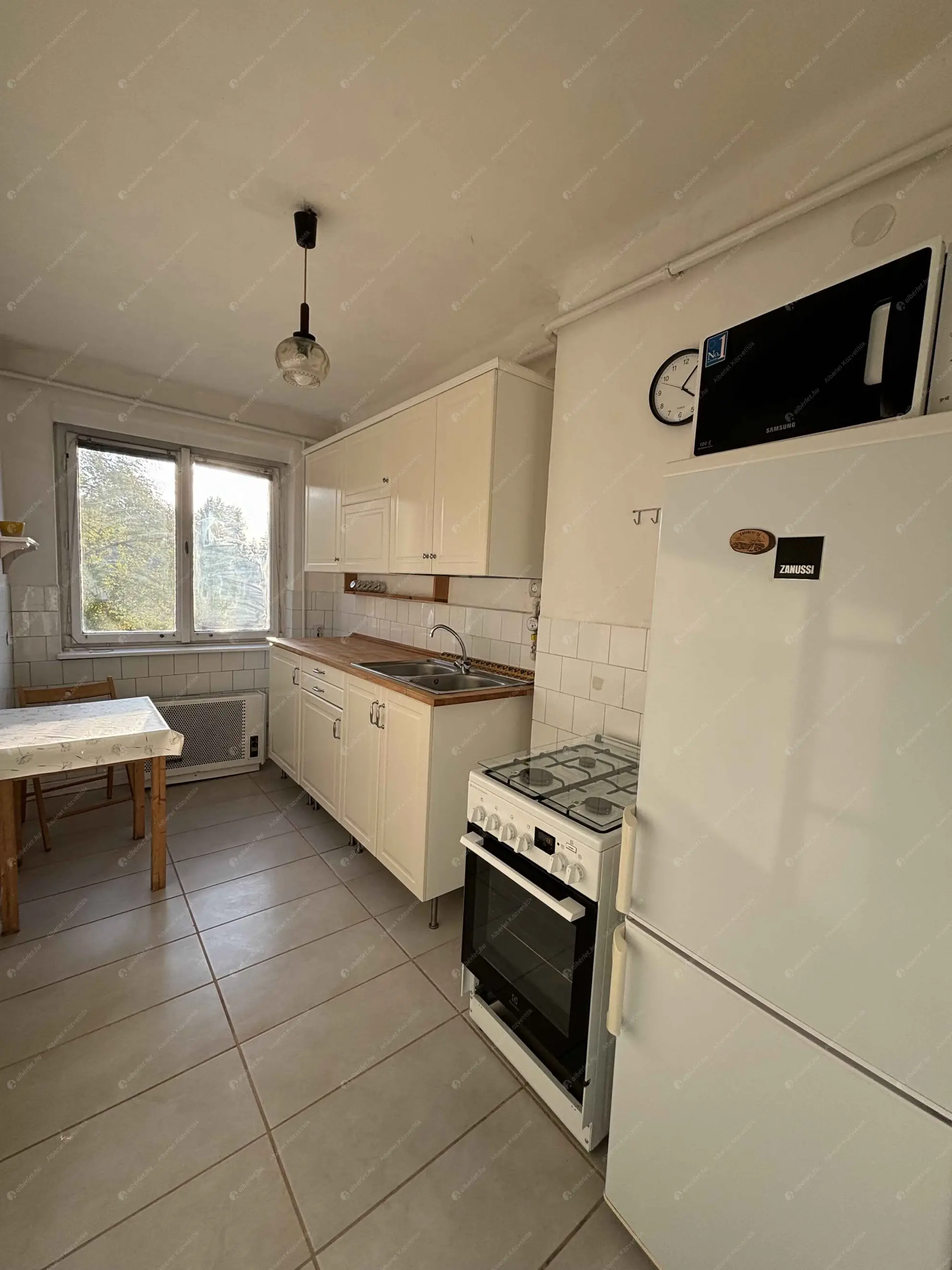 Kiadó albérlet 160000 Ft/hó áron: Budapest, IV. kerület  Szent Imre utca. Mérete: 56 nm, 2 szobás | Alberlet.hu - 6611041