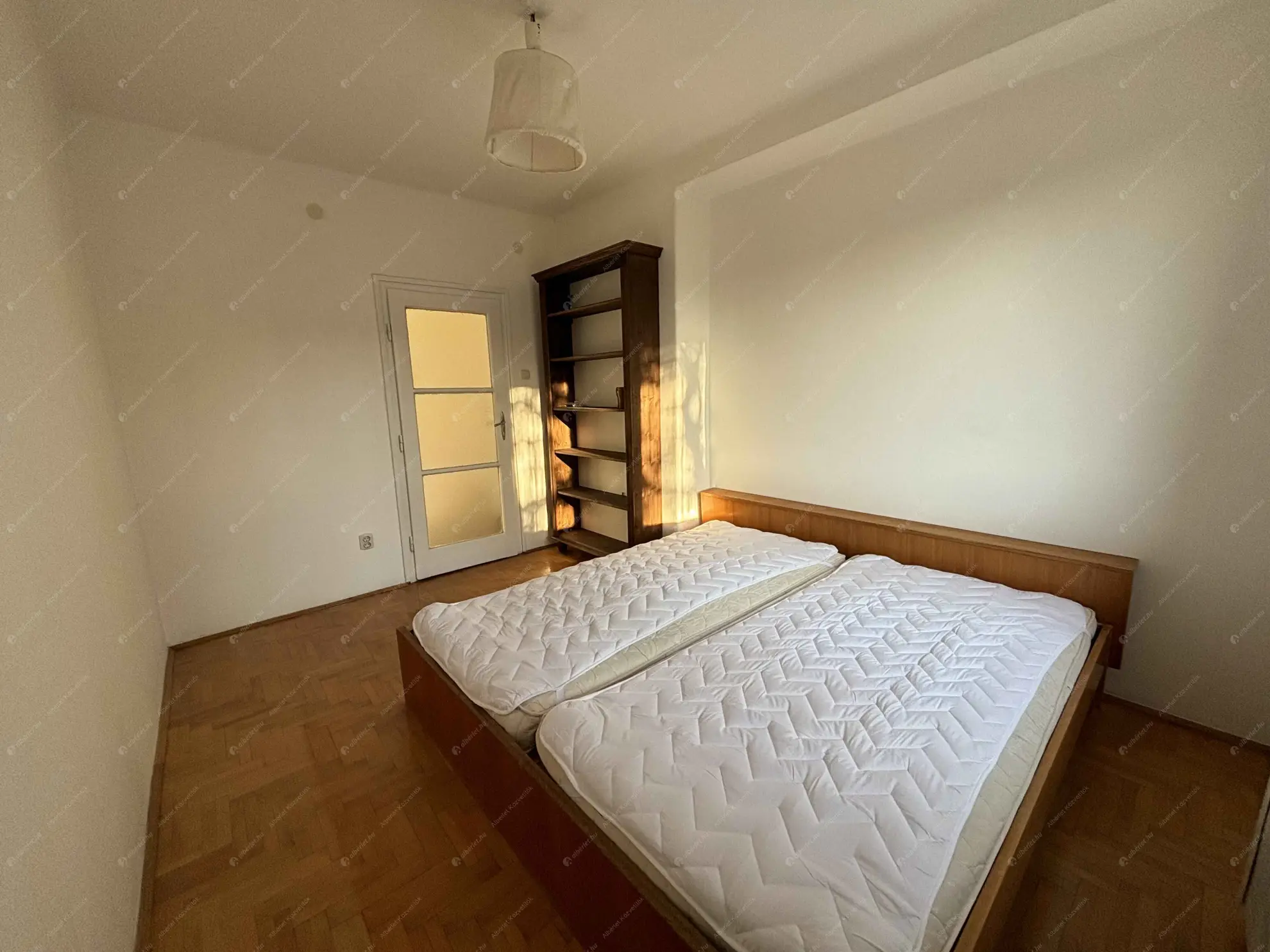 Kiadó albérlet 160000 Ft/hó áron: Budapest, IV. kerület  Szent Imre utca. Mérete: 56 nm, 2 szobás | Alberlet.hu - 6611043