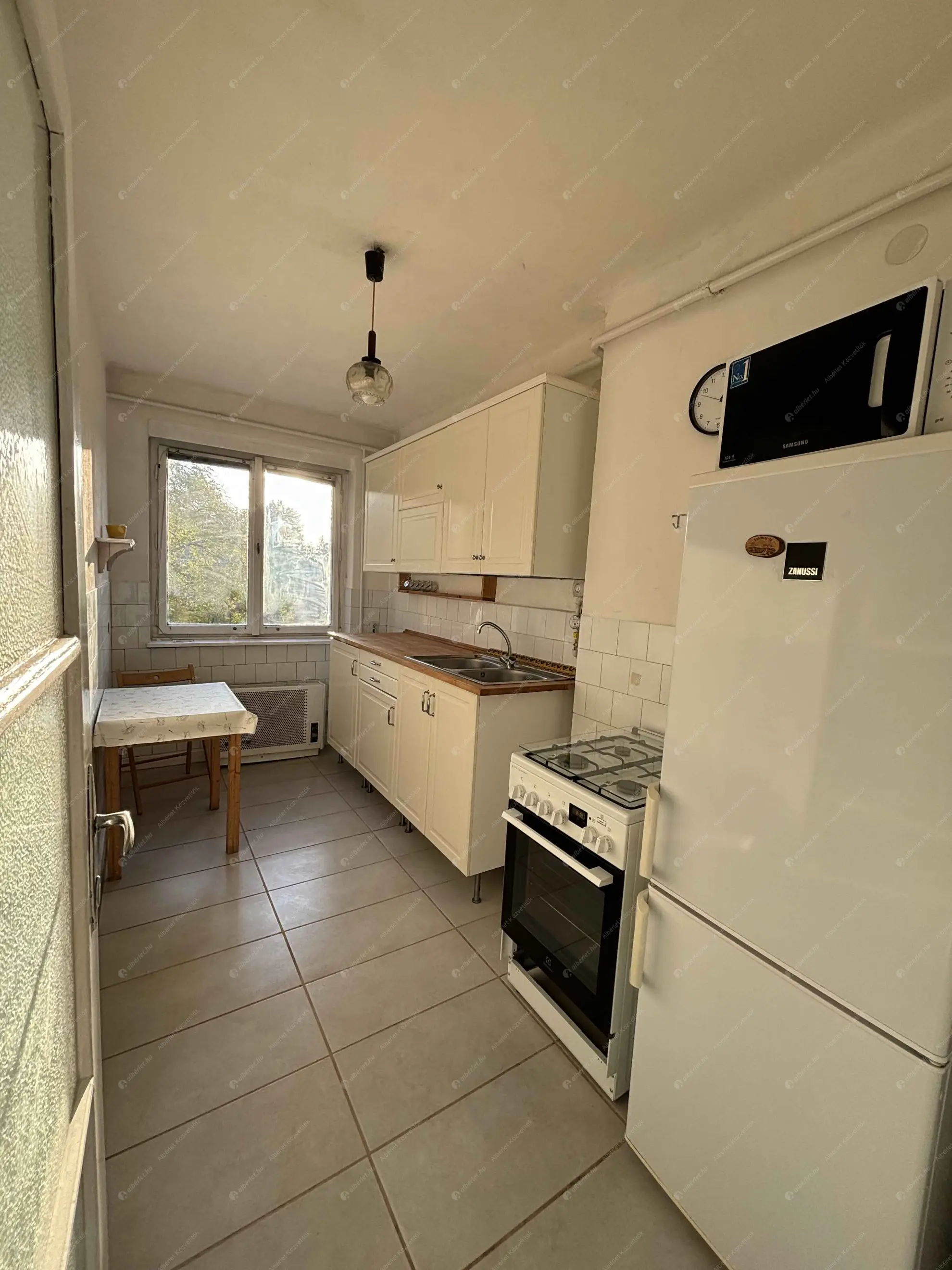 Kiadó albérlet 160000 Ft/hó áron: Budapest, IV. kerület  Szent Imre utca. Mérete: 56 nm, 2 szobás | Alberlet.hu - 6611056