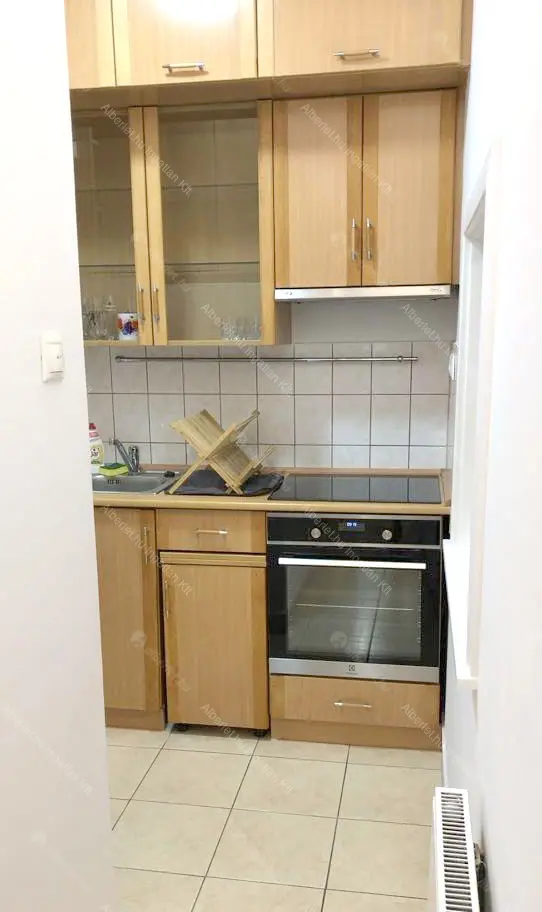 Kiadó albérlet 240000 Ft/hó áron: Budapest, IX. kerület  Angyal utca. Mérete: 42 nm, 2 szobás | Alberlet.hu - 6643491