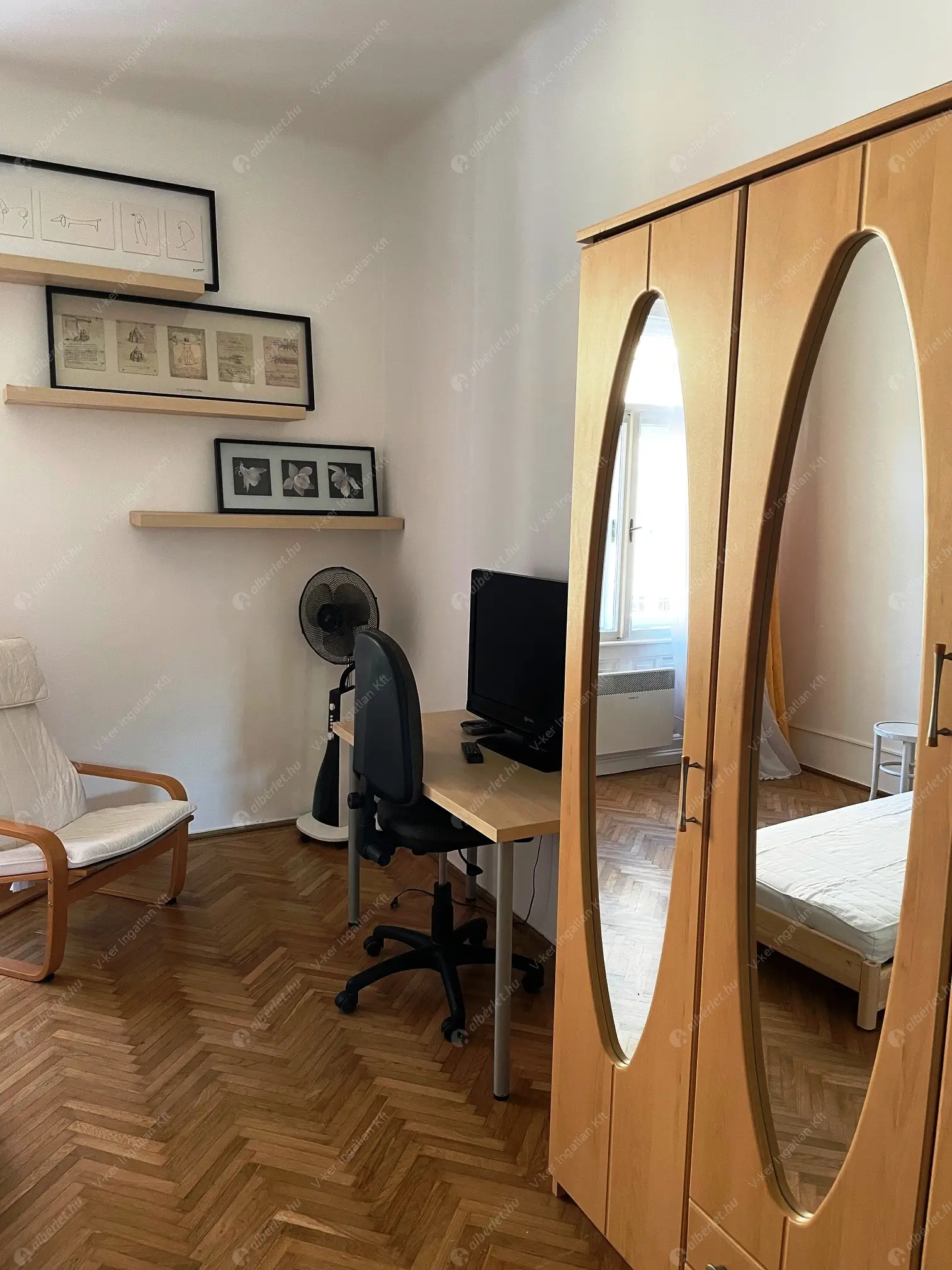 Kiadó albérlet 220000 Ft/hó áron: Budapest, IX. kerület  Bakáts tér. Mérete: 45 nm, 1 szobás | Alberlet.hu - 6572647