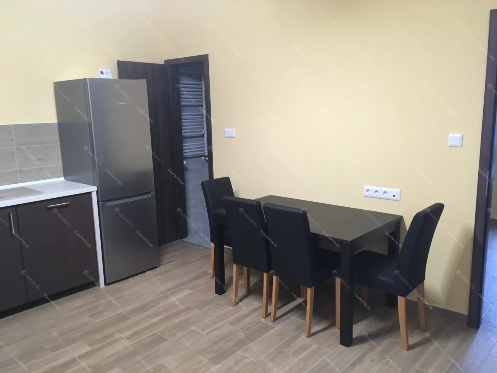 Kiadó albérlet 115000 Ft/hó áron: Budapest, IX. kerület  Bakáts tér. Mérete: 50 nm, 4 szobás | Alberlet.hu - 6654169