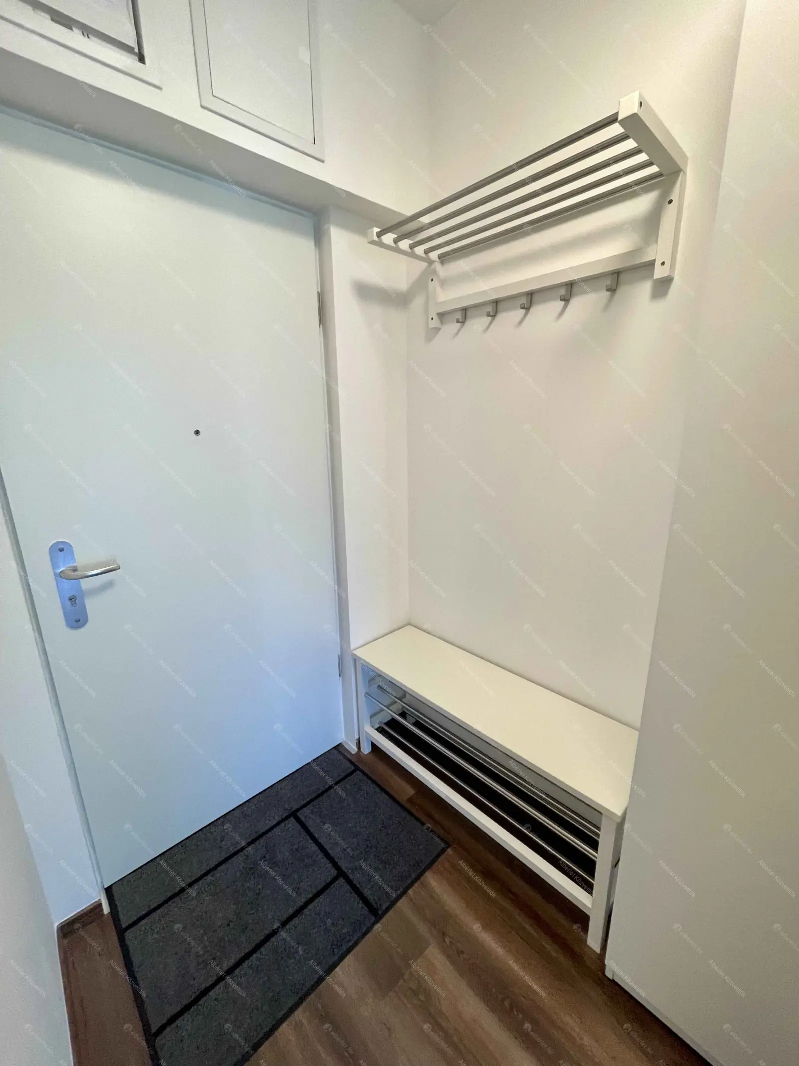 Kiadó albérlet 210000 Ft/hó áron: Budapest, IX. kerület  Balázs Béla utca. Mérete: 28 nm, 1 szobás | Alberlet.hu - 6697558