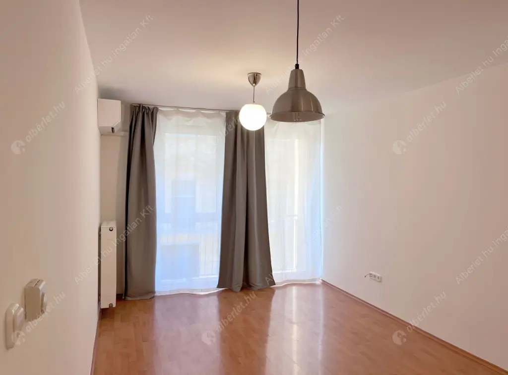Kiadó albérlet 230000 Ft/hó áron: Budapest, IX. kerület  Balázs Béla utca. Mérete: 42 nm, 2 szobás | Alberlet.hu - 6578720