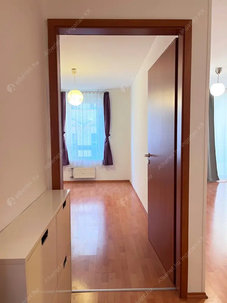 Kiadó albérlet 230000 Ft/hó áron: Budapest, IX. kerület  Balázs Béla utca. Mérete: 42 nm, 2 szobás | Alberlet.hu - 6578722